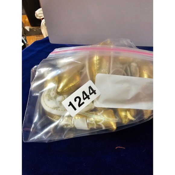 6 Gold & White Embroidered Turtle Doves of Peace Target Christmas Ornaments - Picture 9 of 9